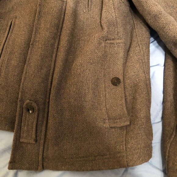 Coat - Picture 3 of 4